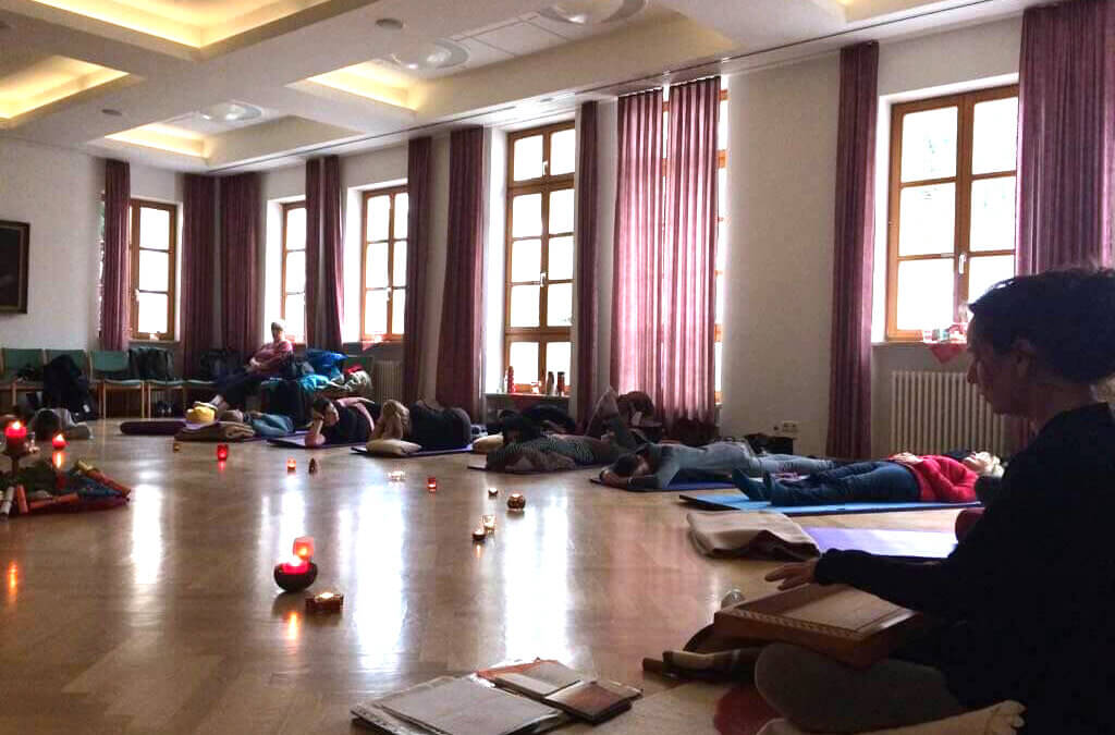 Rückzug ins Kloster mit Yoga