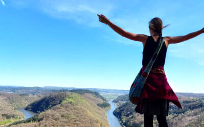 KASCHMIRISCHE TANTRAYOGAZEIT